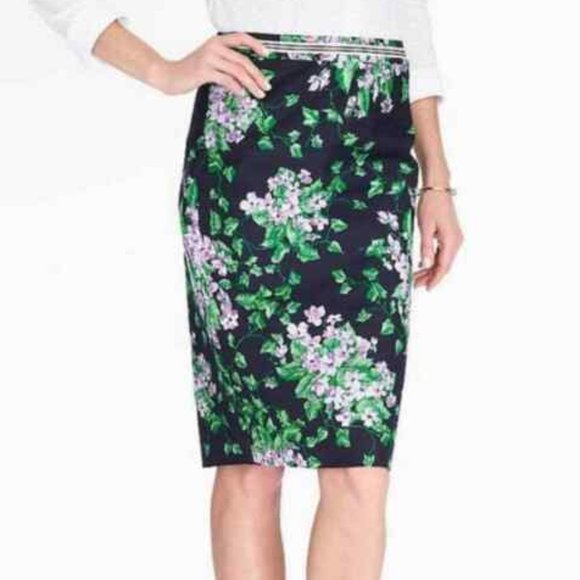 Talbots Oprah Magazine Collection Navy Multi Floral Pencil Skirt 8P - Picture 2 of 16